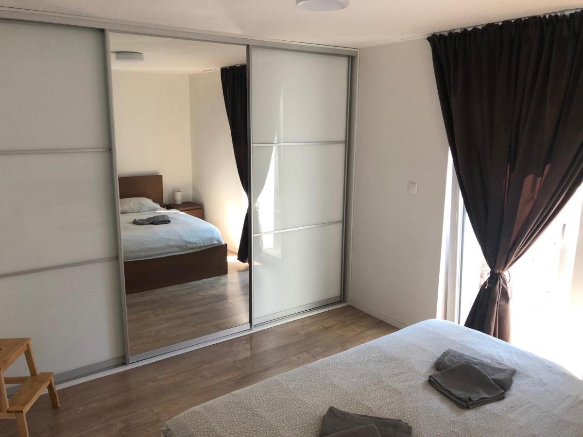 Apartman V Centre Michaloviec มิคาโลเท ภายนอก รูปภาพ