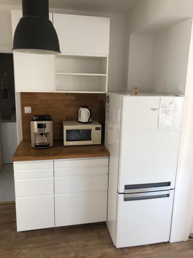 Apartman V Centre Michaloviec มิคาโลเท ภายนอก รูปภาพ