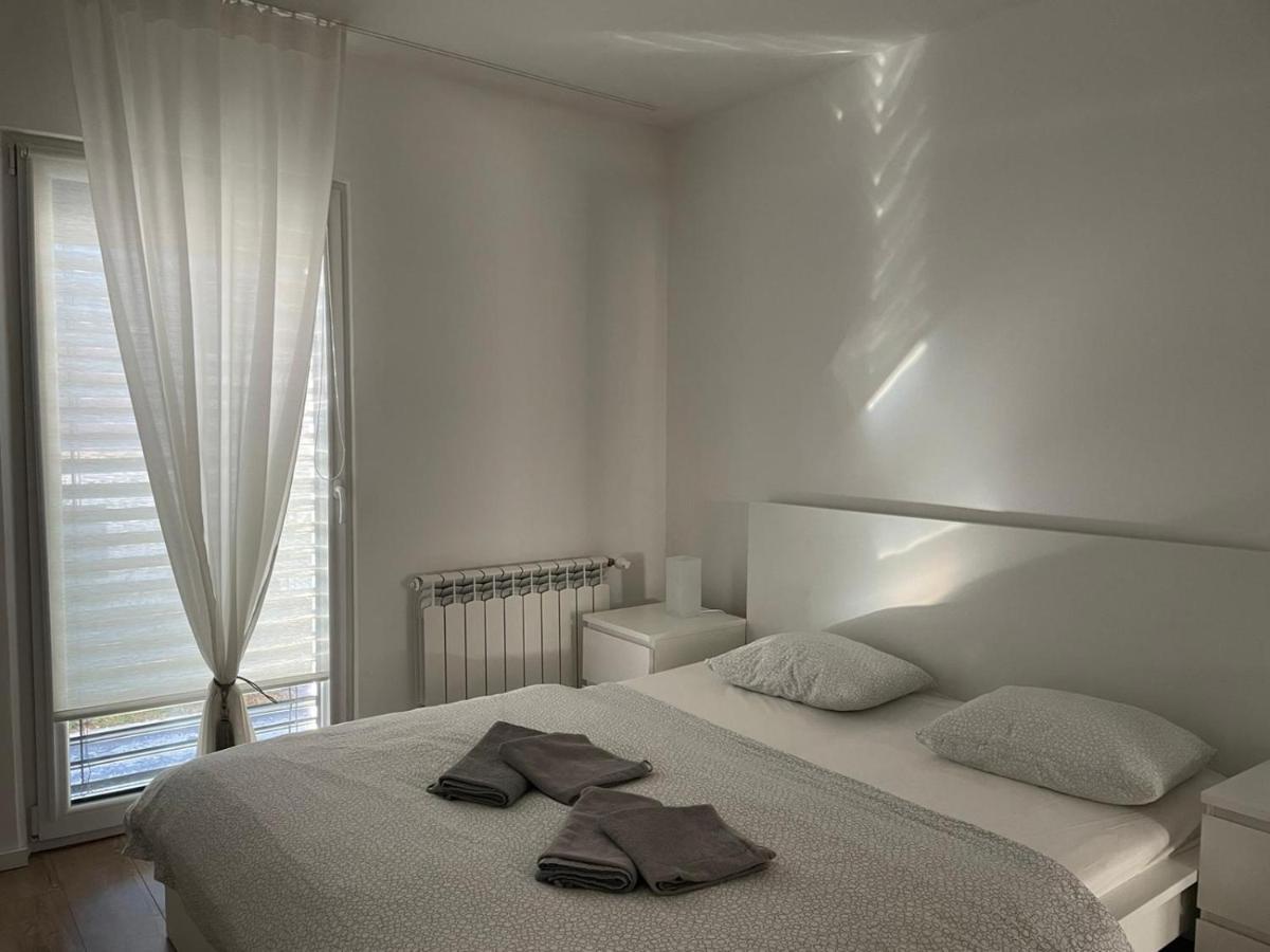 Apartman V Centre Michaloviec มิคาโลเท ภายนอก รูปภาพ
