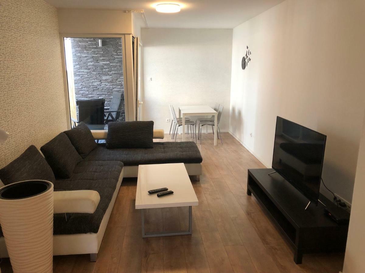 Apartman V Centre Michaloviec มิคาโลเท ภายนอก รูปภาพ